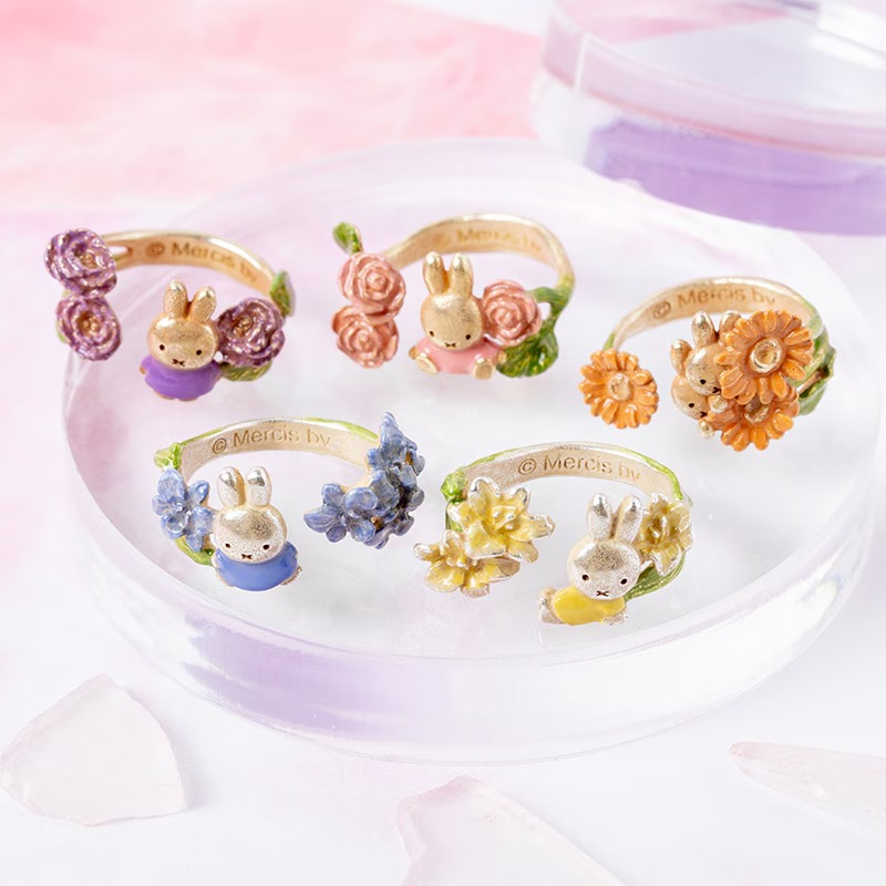 Flower Miffyパルナートポックコラボ フラワーリング トルコキキョウ Flower Miffy パルナートポックコラボ フラワーリング トルコキキョウ