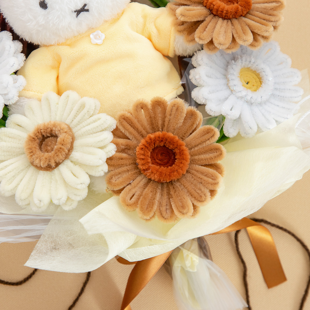 Flower Miffy ほわほわフラワーぬいぐるみブーケ ベージュ